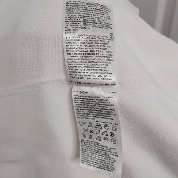 Banana Republic Milano Tee White Fringed T-Shirt Women Size Small Rayon Blend - Picture 11 of 12